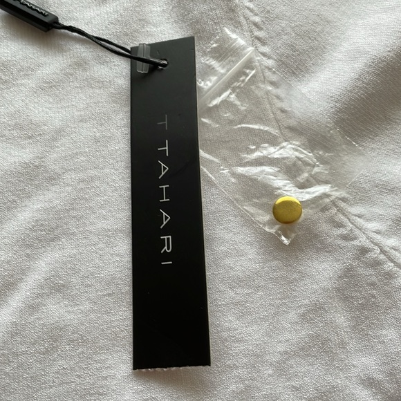 T Tahari Womens Short Sleeve Sweater Top (Brand New) - Picture 3 of 9